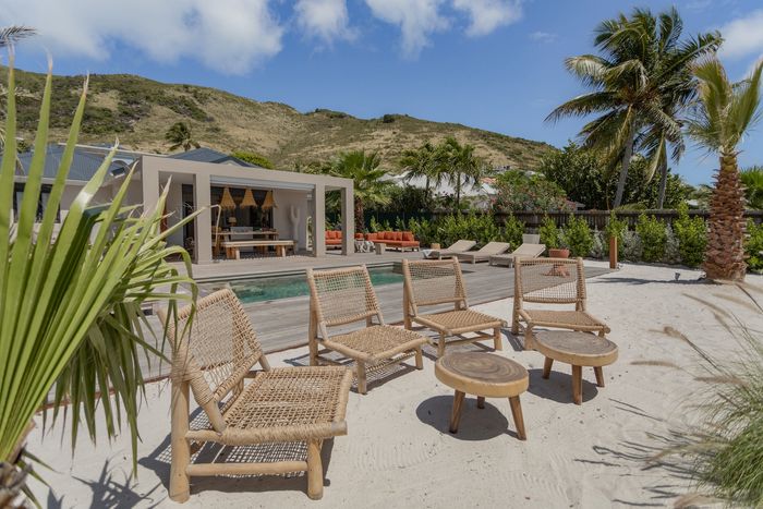 The Beach House in Cul de Sac